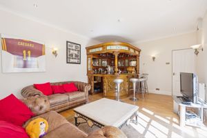 Photo 25- click for photo gallery